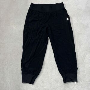 TITIKA Black Women’s ACTIVE Windbreaker Capri Cuffed Baggy Joggers. Size 2 or 4